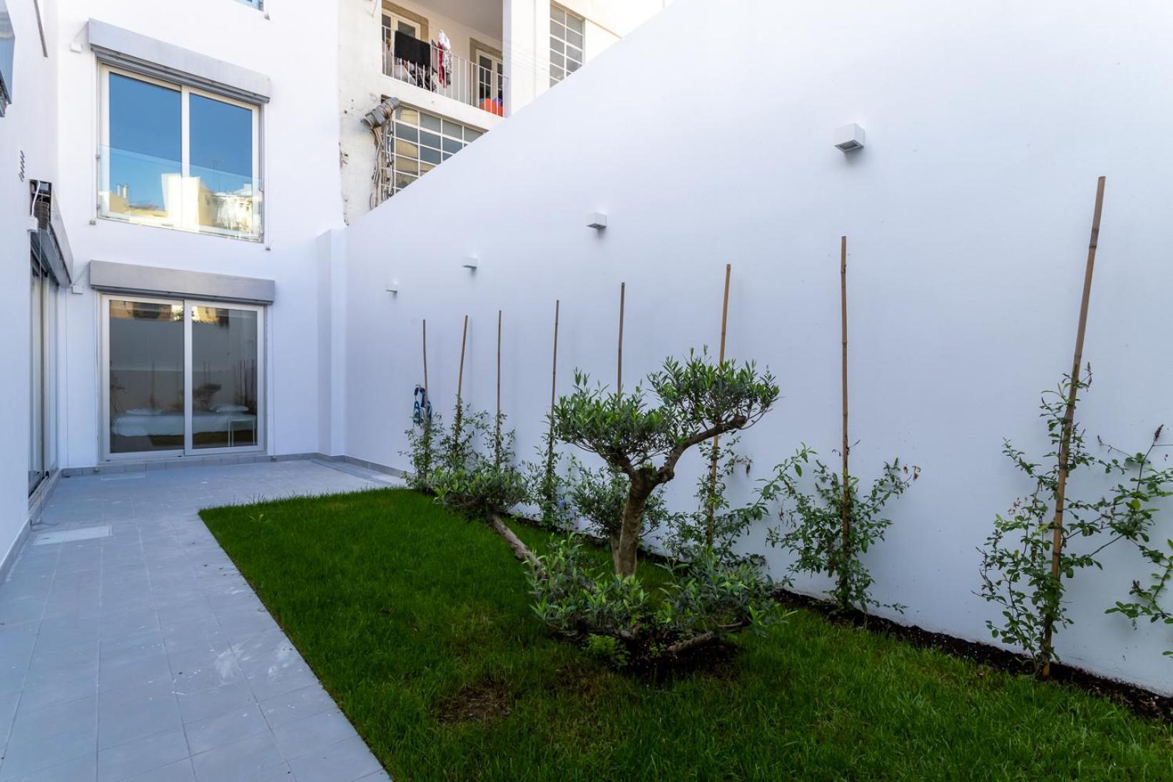 City Stays Sao Lazaro Apartments 리스본 외부 사진